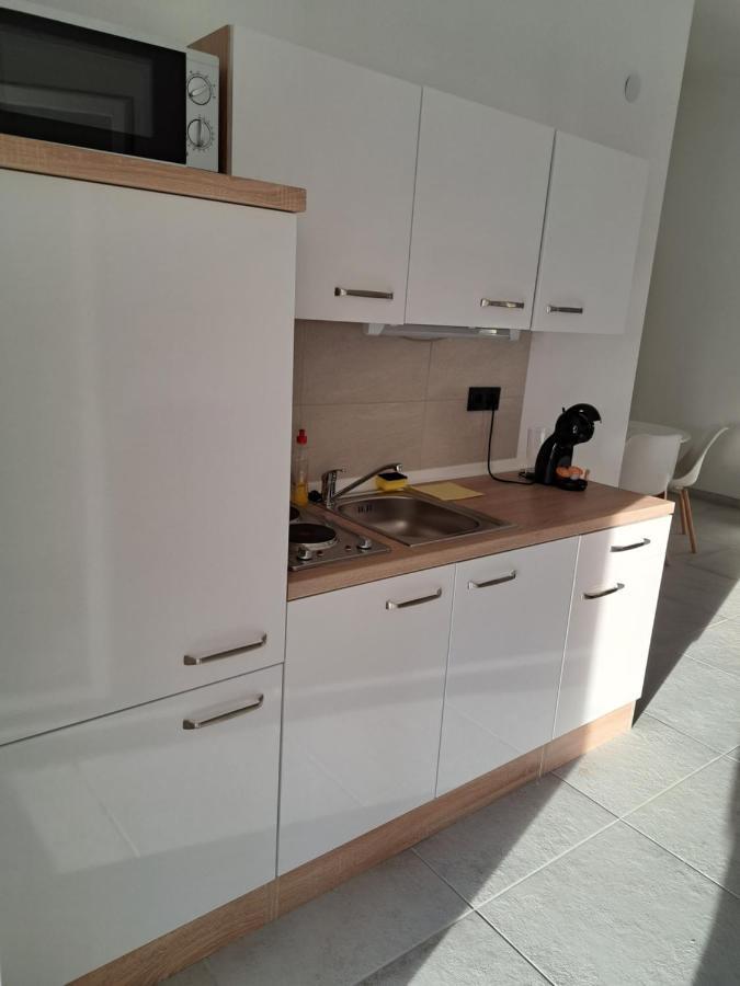 Apartament Mala Smokva Vir Zewnętrze zdjęcie