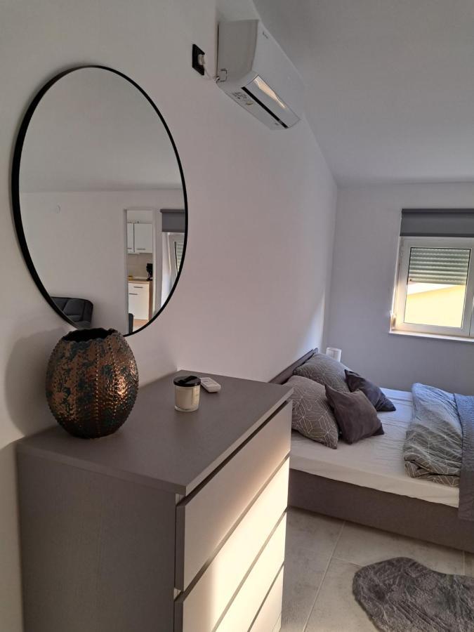 Apartament Mala Smokva Vir Zewnętrze zdjęcie