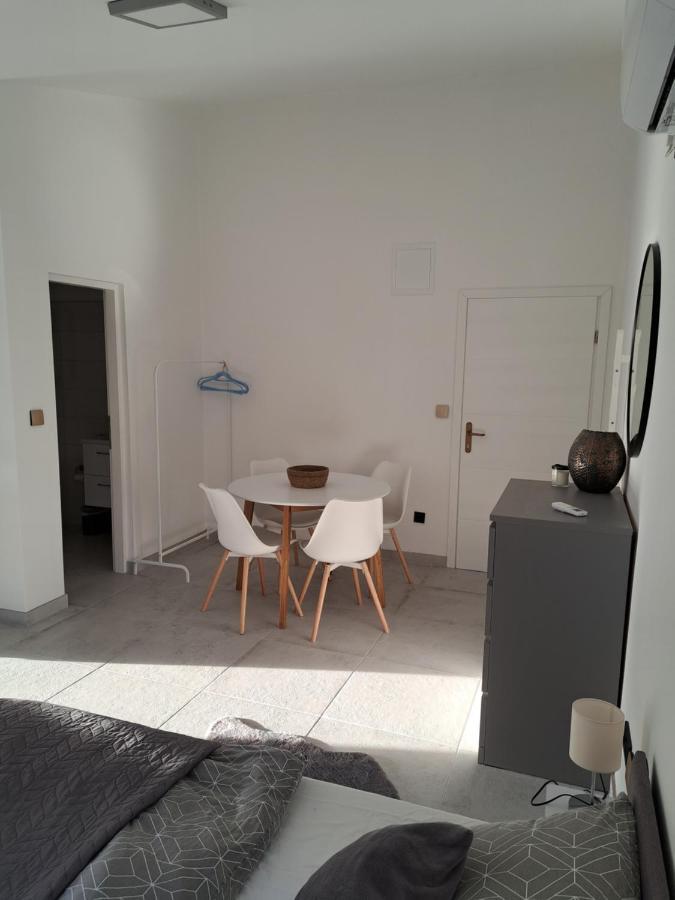 Apartament Mala Smokva Vir Zewnętrze zdjęcie