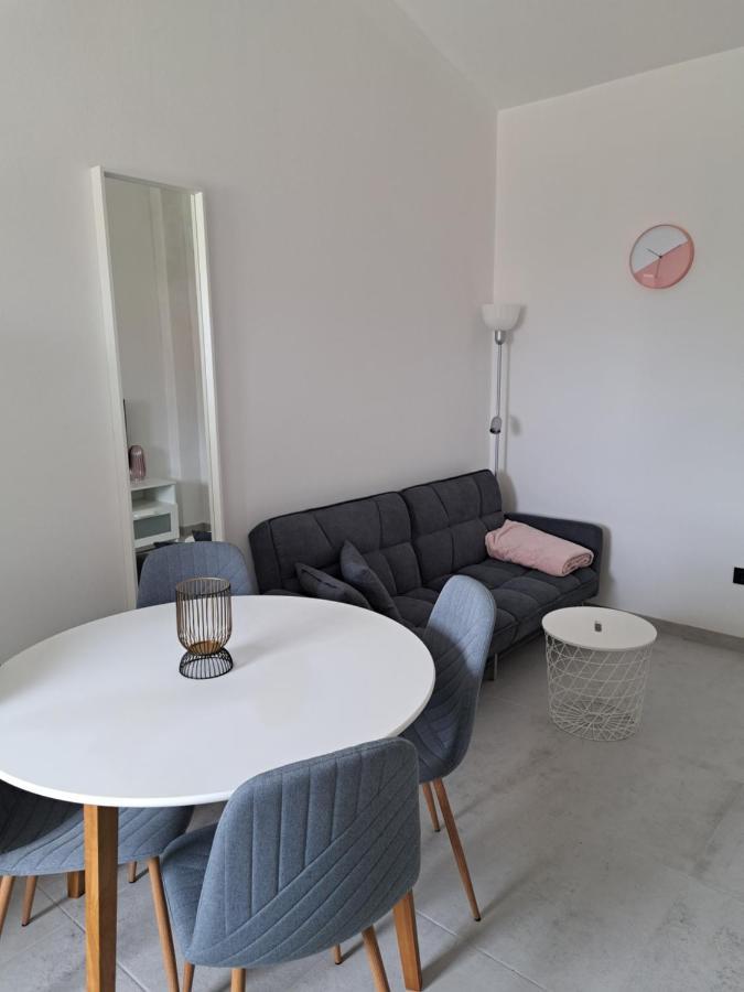 Apartament Mala Smokva Vir Zewnętrze zdjęcie