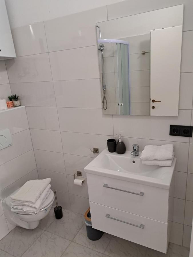 Apartament Mala Smokva Vir Zewnętrze zdjęcie